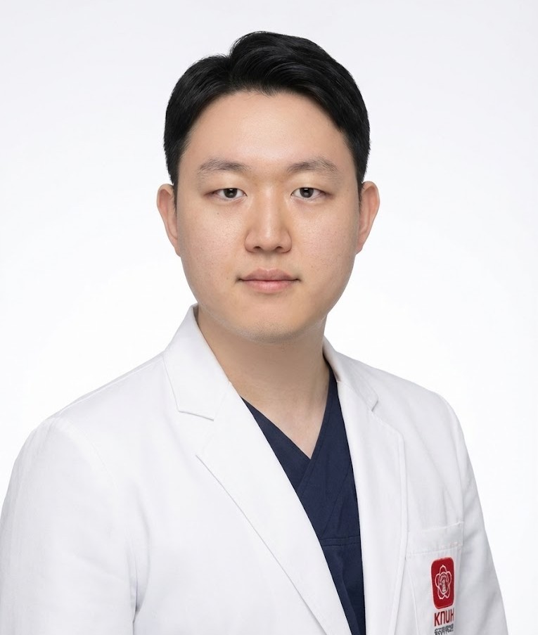 구태완 선생님 사진