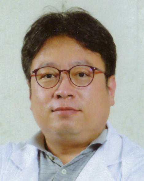 이정훈 선생님 사진