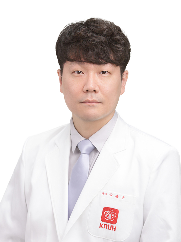 강용구 의료진 이미지